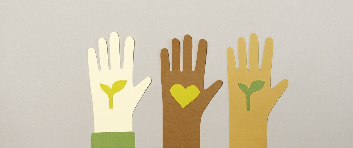 Comptalib annonce le lancement d’un site recensant tous les engagements et les bons réflexes à adopter en entreprise Main avec un arbre et un coeur