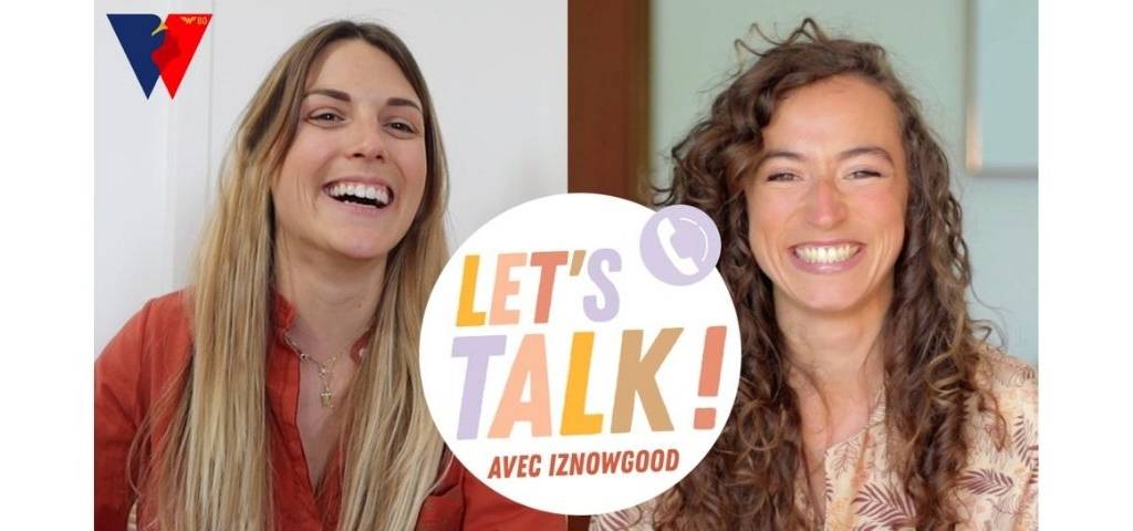 Logo Let's talk avec 2 femmes souriantes en arrière plan