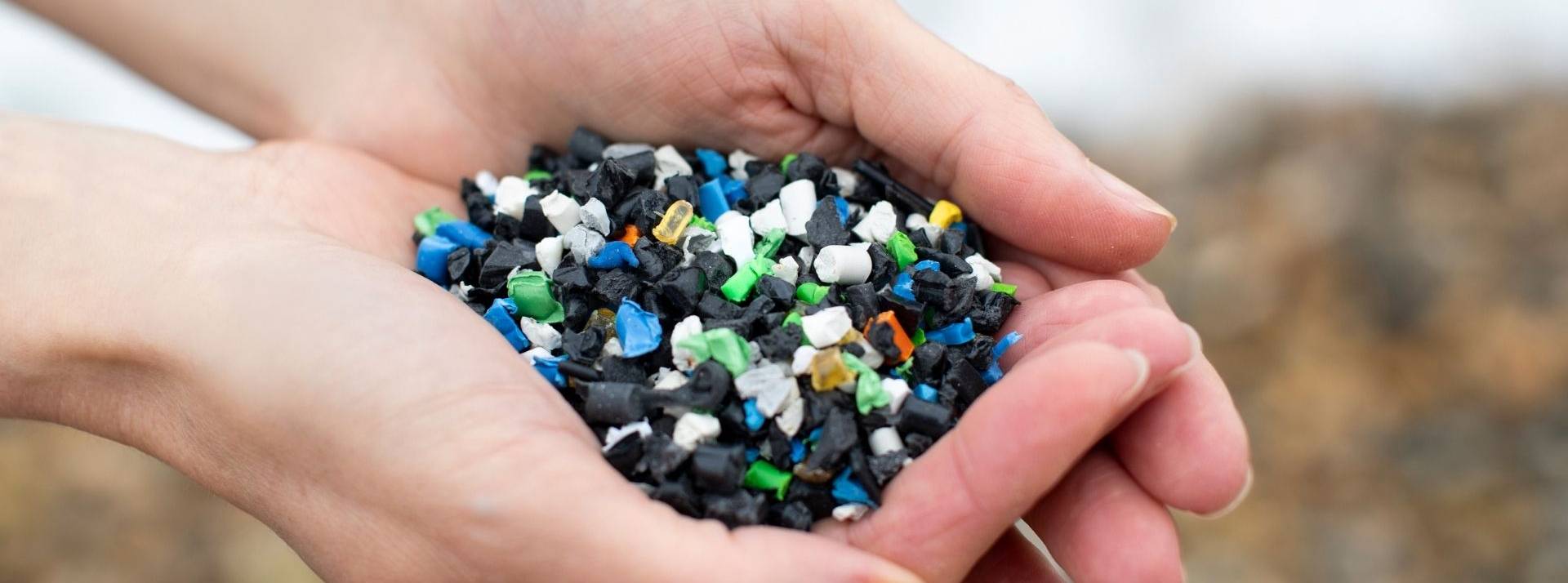 levee-fonds-fairmat-technologie-recyclage-materiaux-high-tech Billes plastique