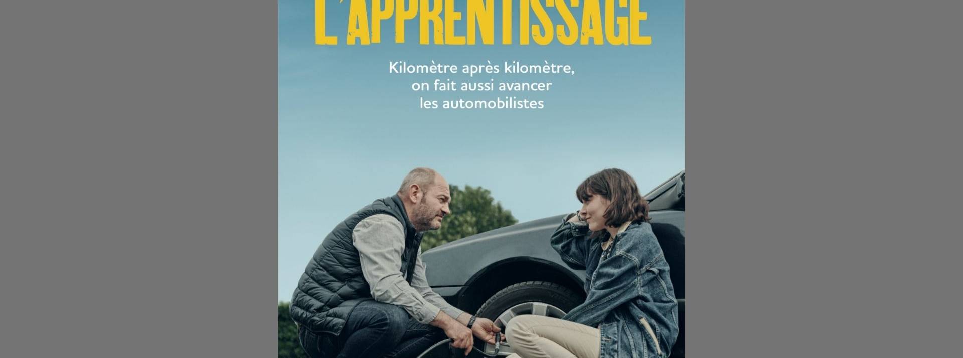 Pour révéler le rôle fondamental de la marque dans la transition vers cette mobilité plus durable, Norauto a choisi BETC Paris & BETC Fullsix Un papa et sa fille devant une voiture