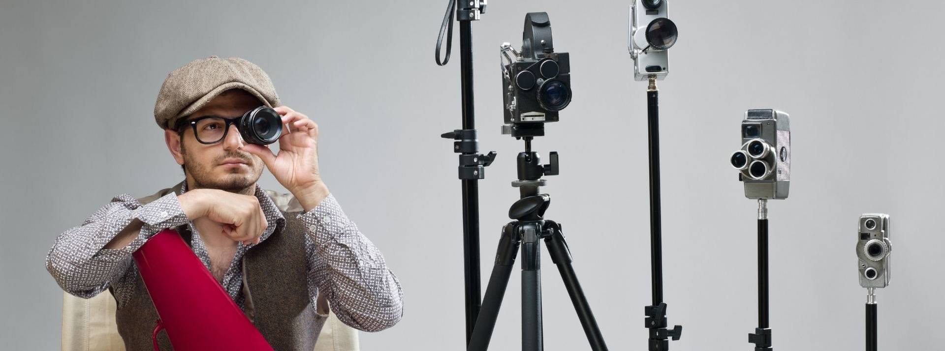 CNP Assurances soutient l’appel à projet photos lancé par Pic&Pick pour apporter un autre regard sur l’inclusion et la diversité dans la communication des entreprises. Appareils photos