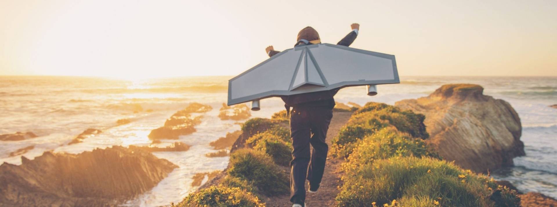 Pour répondre aux grands défis de la recherche en génétique, l’Institut Imagine lance sa « Campagne Grands donateurs » garcon prêt à s'envoler avec un jetpack sur le dos