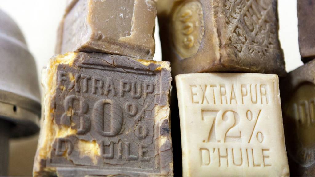 Savon de Marseille empilés