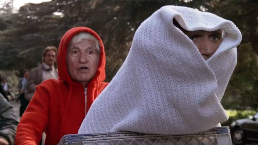 Parodie d'une scène du film E.T