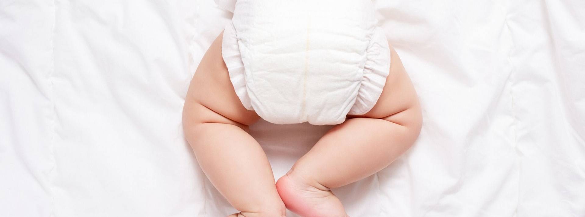 Little Big Change et heaven lancent « Les codes Promots » bébé dans une couche