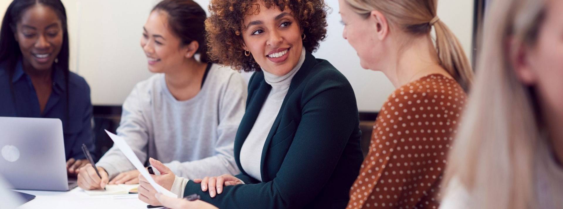 Retenir les talents grâce au mentorat en entreprise ? Quatre clés pour créer un cercle vertueux Retenir les talents grâce au mentorat en entreprise ? Quatre clés pour créer un cercle vertueux