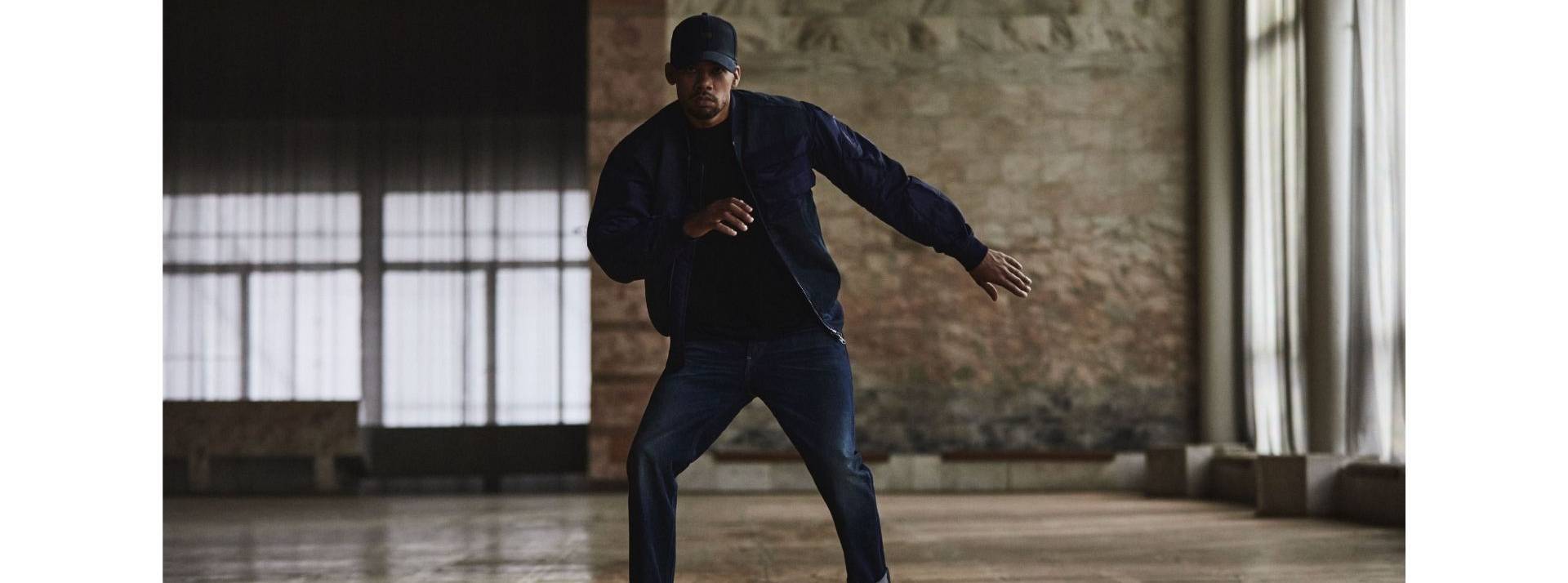 G-Star réinterprète l'art de la danse dans un ballet mêlant danse, musique et jean danseur Lee Howard