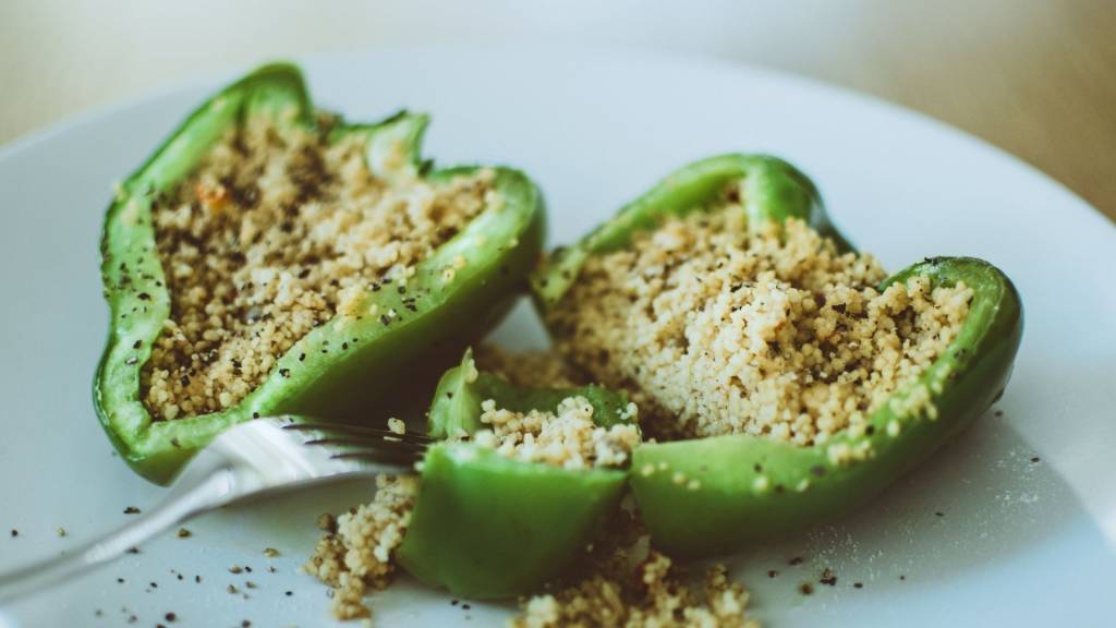 Poivron verts farcis avec du couscous