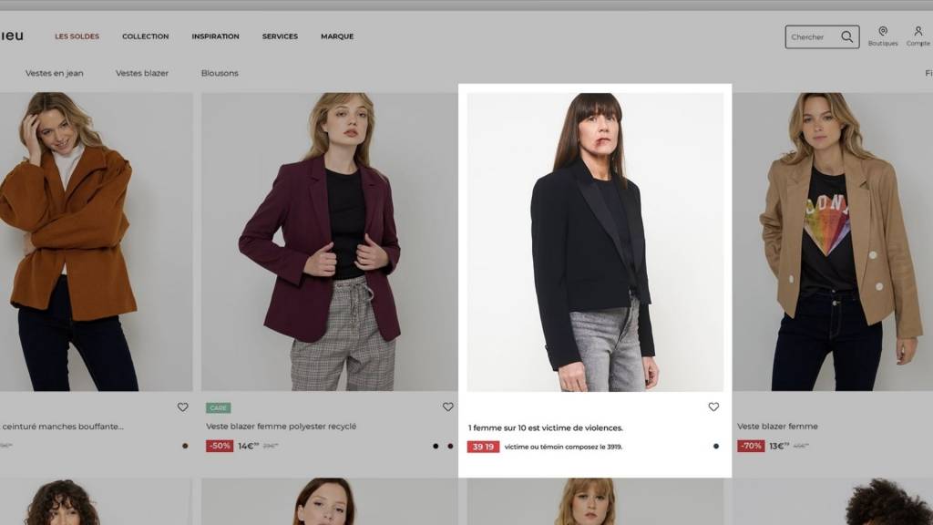 Site e-commerce avec des visuels de femmes portant des vêtements et au milieu une femme portant des stigmats de violences sur le visage