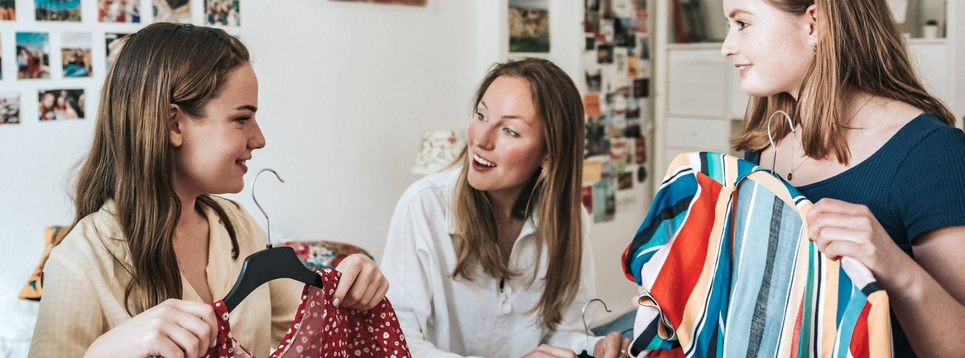8 initiatives pour dessiner une nouvelle mode 3 amies font les boutiques