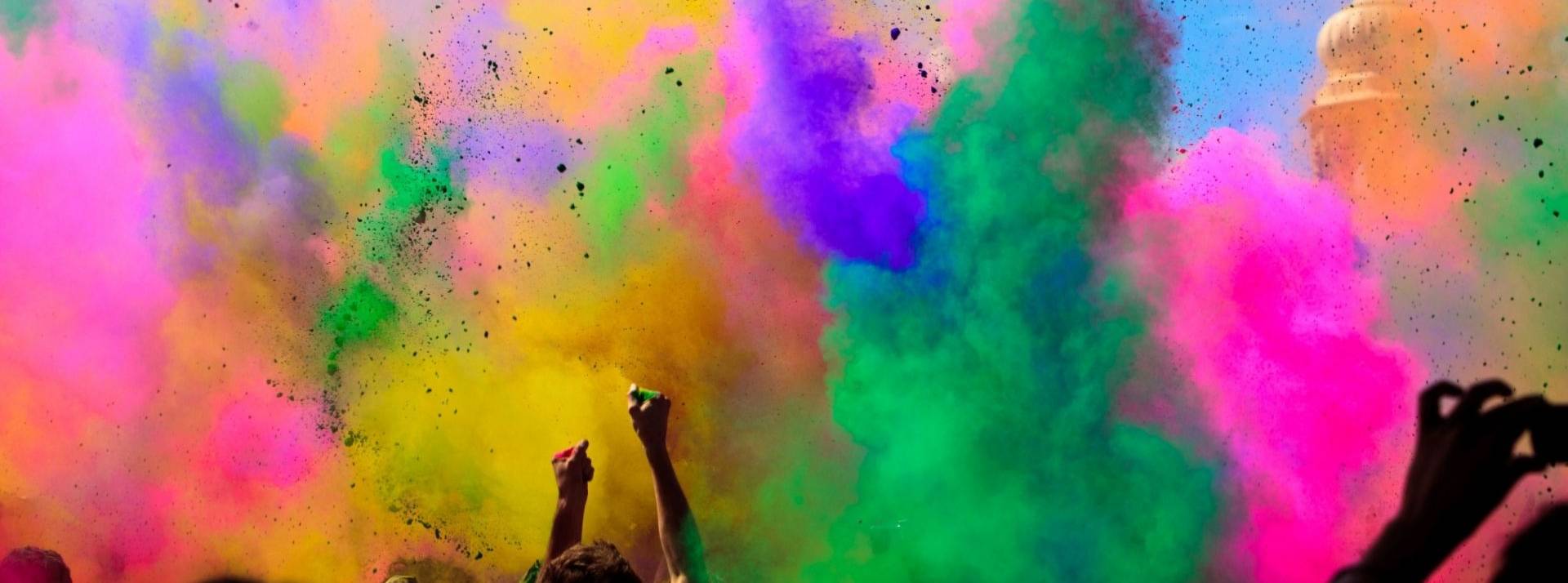 Engagement pour la croissance verte relatif à la Transition de l'industrie événementielle vers l'économie circulaire Holi festival - festival des couleurs