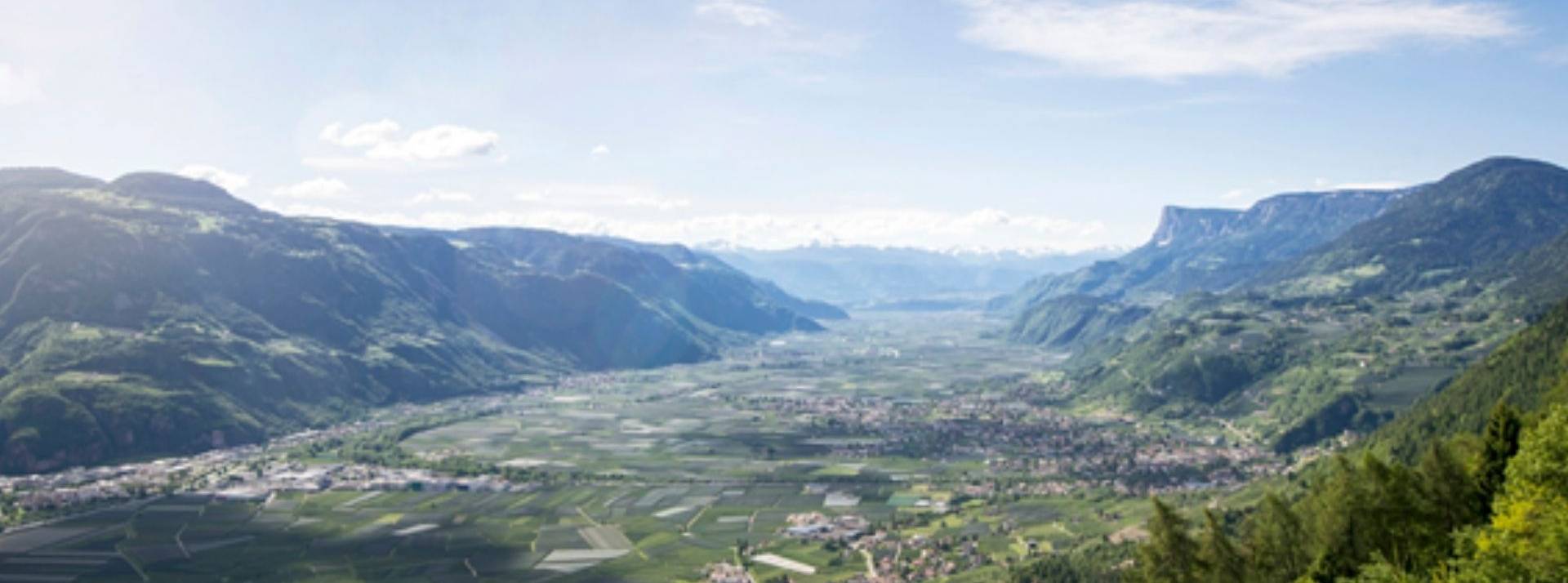 Dr. Schär établit de nouvelles normes en matière de durabilité avec son programme « 100 years forwards » * Champ situé dans les Alpes du Tyrol du Sud