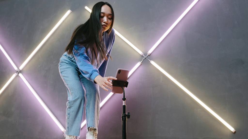 pexels-ivan-s-7676502